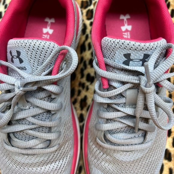 Under Armour Micro G Press Women's Training Shoes sz 8 EUC - Picture 8 of 11